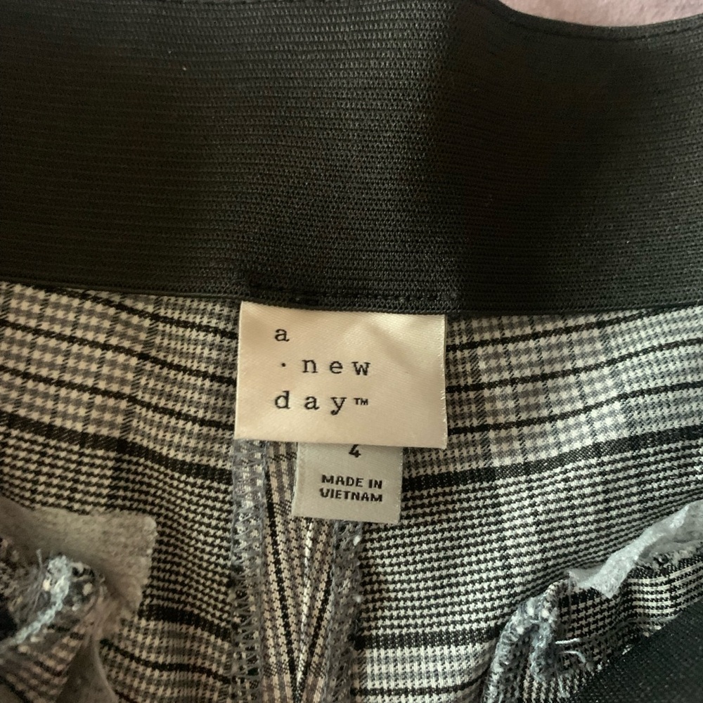 Dress pants (bundle) - Picture 2 of 8